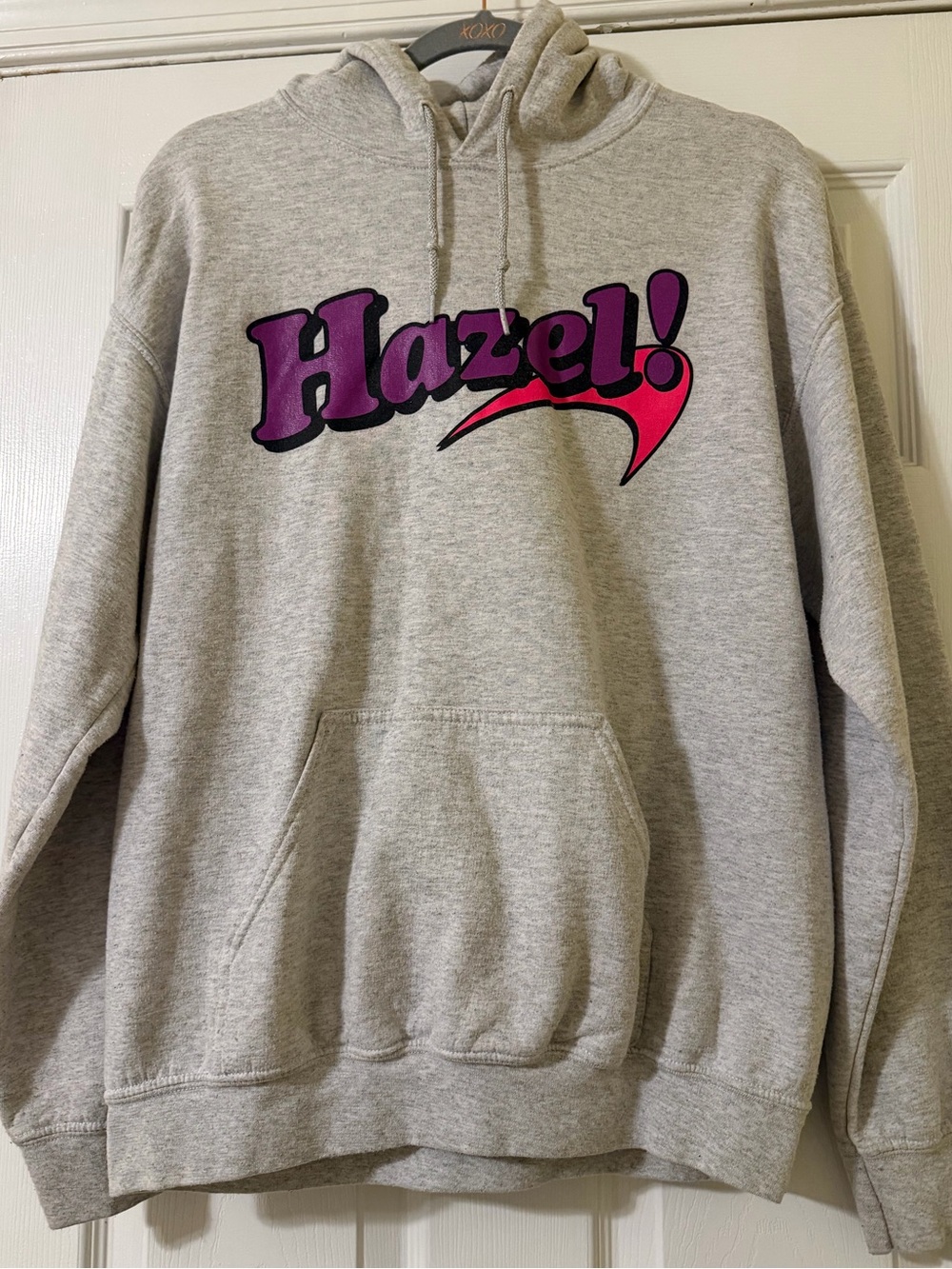 Gray 'Hazel!' Graphic Pullover Hoodie